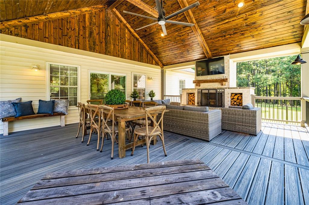696 Highway 18 Barnesville, GA 30204 - Photo 33 of 57 a view of a patio with table and chairs