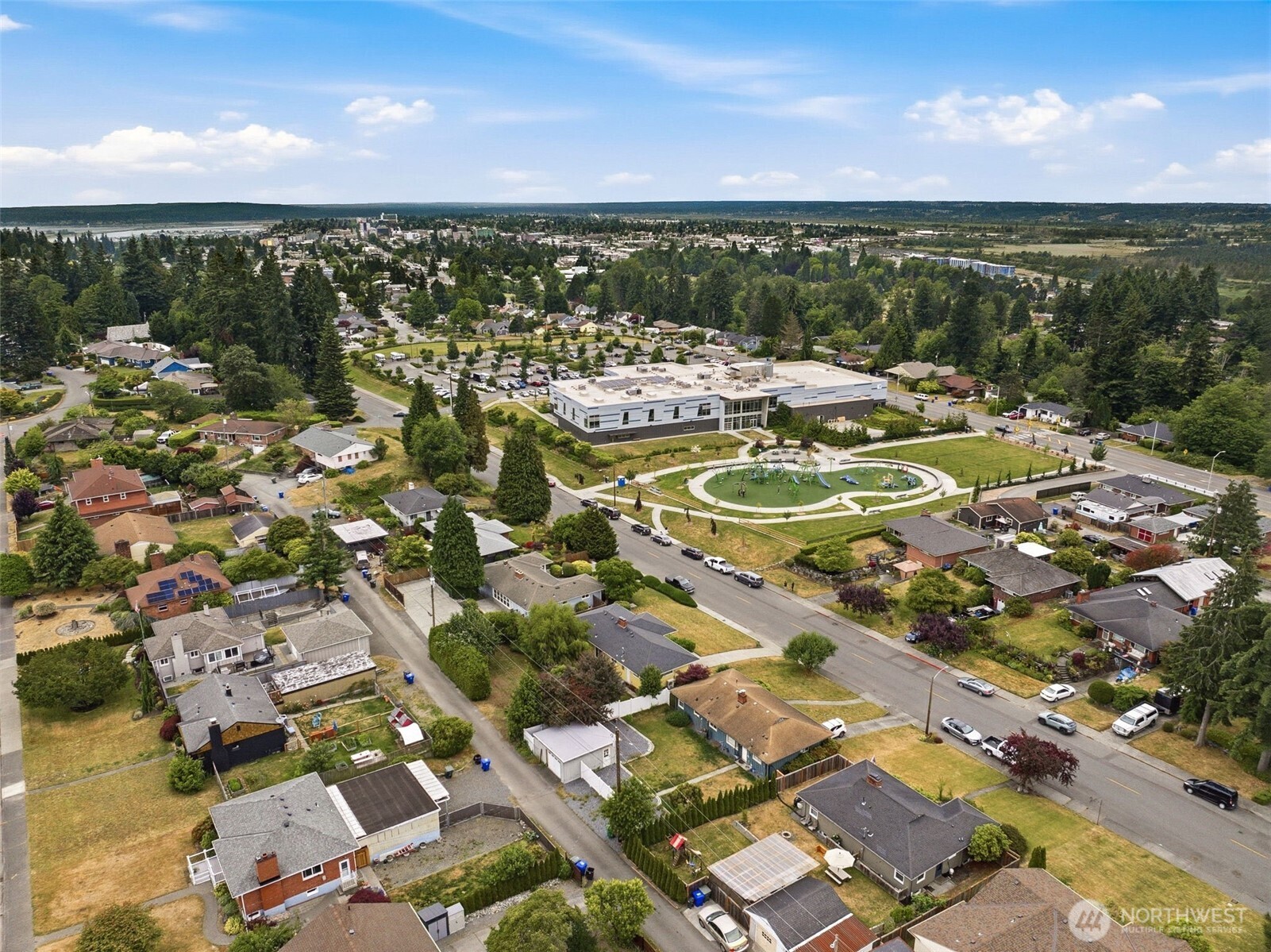 4832 Rucker Avenue Everett, WA 98203 - Photo 33 of 37