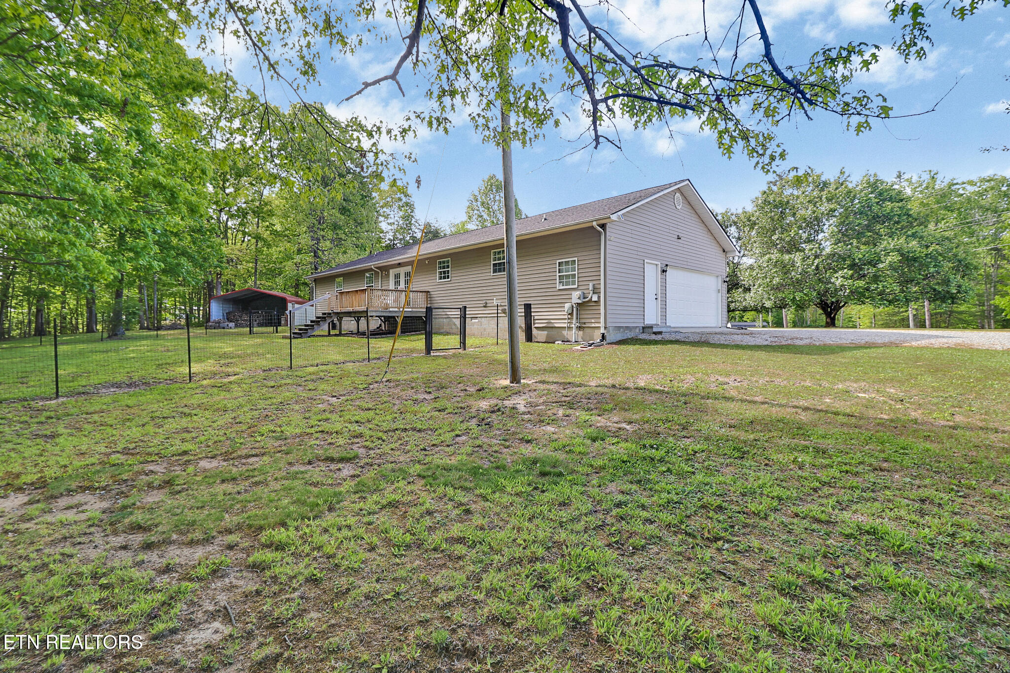 1004 Colony Road Grimsley, TN 38565 - Photo 27 of 40 n44a4292-n44a4296