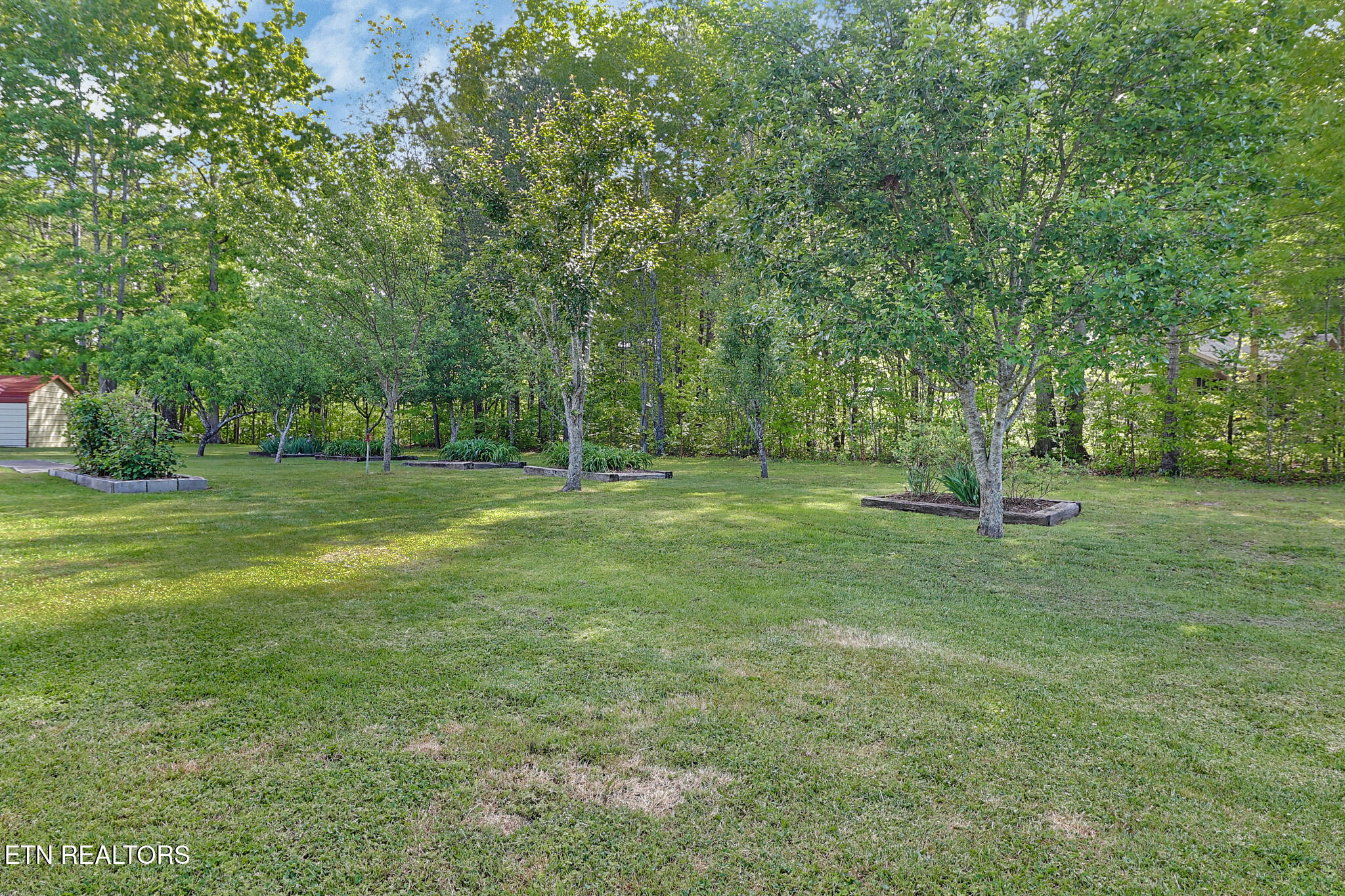 1004 Colony Road Grimsley, TN 38565 - Photo 9 of 40 n44a4332-n44a4336