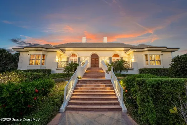 $12,500,000 | 680 Ocean Road, Vero Beach, FL 32963