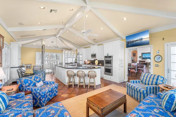 $12,500,000 | 680 Ocean Road, Vero Beach, FL 32963