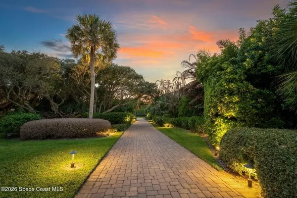 $12,500,000 | 680 Ocean Road, Vero Beach, FL 32963
