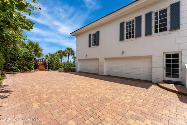 $12,500,000 | 680 Ocean Road, Vero Beach, FL 32963