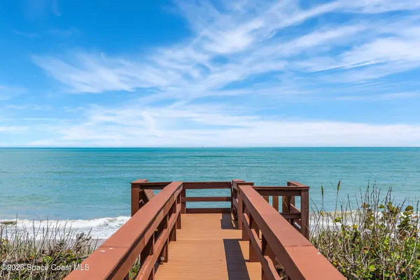 $12,500,000 | 680 Ocean Road, Vero Beach, FL 32963
