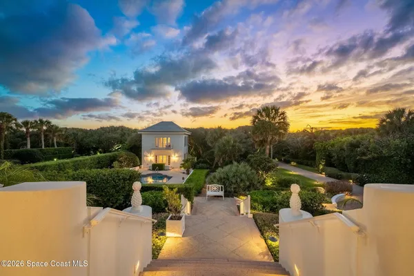 $12,500,000 | 680 Ocean Road, Vero Beach, FL 32963