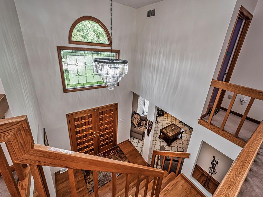 211 Timber Ridge Road Pittsburgh, PA 15238 - Photo 2 of 25 Gallery Image 2