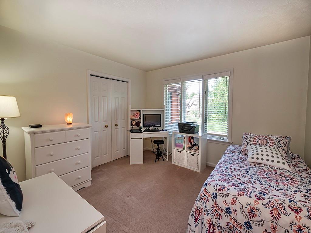 211 Timber Ridge Road Pittsburgh, PA 15238 - Photo 20 of 25 Gallery Image 20