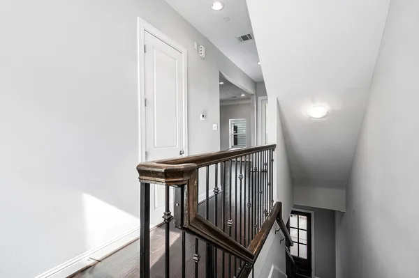 $449,500 | 2524 Hutchins Street, Houston, TX 77004