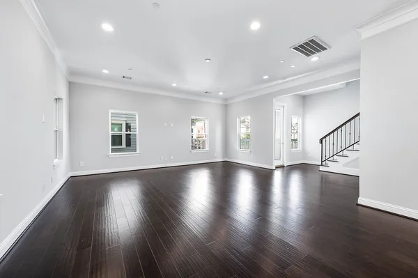 $449,500 | 2524 Hutchins Street, Houston, TX 77004