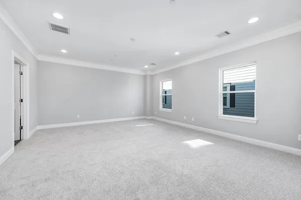 $449,500 | 2524 Hutchins Street, Houston, TX 77004