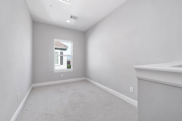 $449,500 | 2524 Hutchins Street, Houston, TX 77004