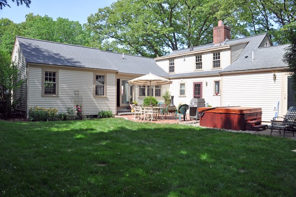 3 Winslow Road Wellesley, MA 02481 - Photo 12 of 13 Gallery Image 12