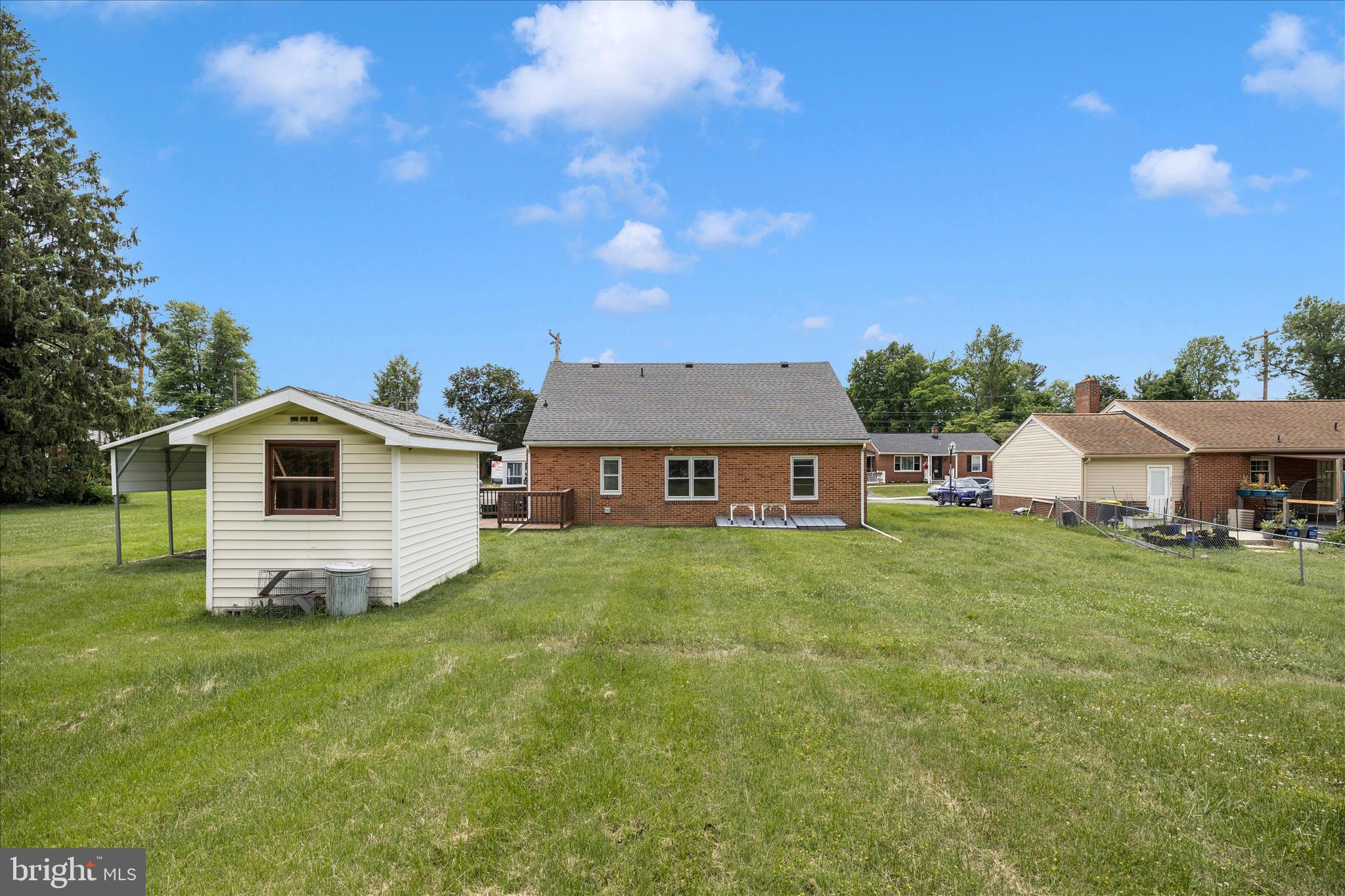 17534 Lincolnshire Road Hagerstown, MD 21740 - Photo 39 of 50 Exterior Back