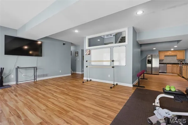 $825,000 | 439 Chukker Valley, Ellisville, MO 63021