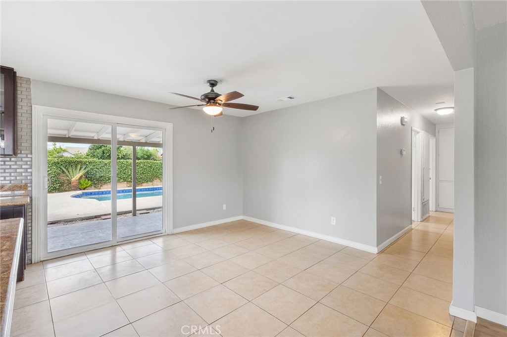 10389 Brookway Place Riverside, CA 92505 - Photo 16 of 47