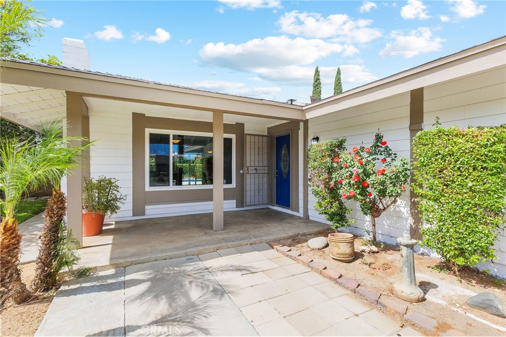 10389 Brookway Place Riverside, CA 92505 - Photo 6 of 47