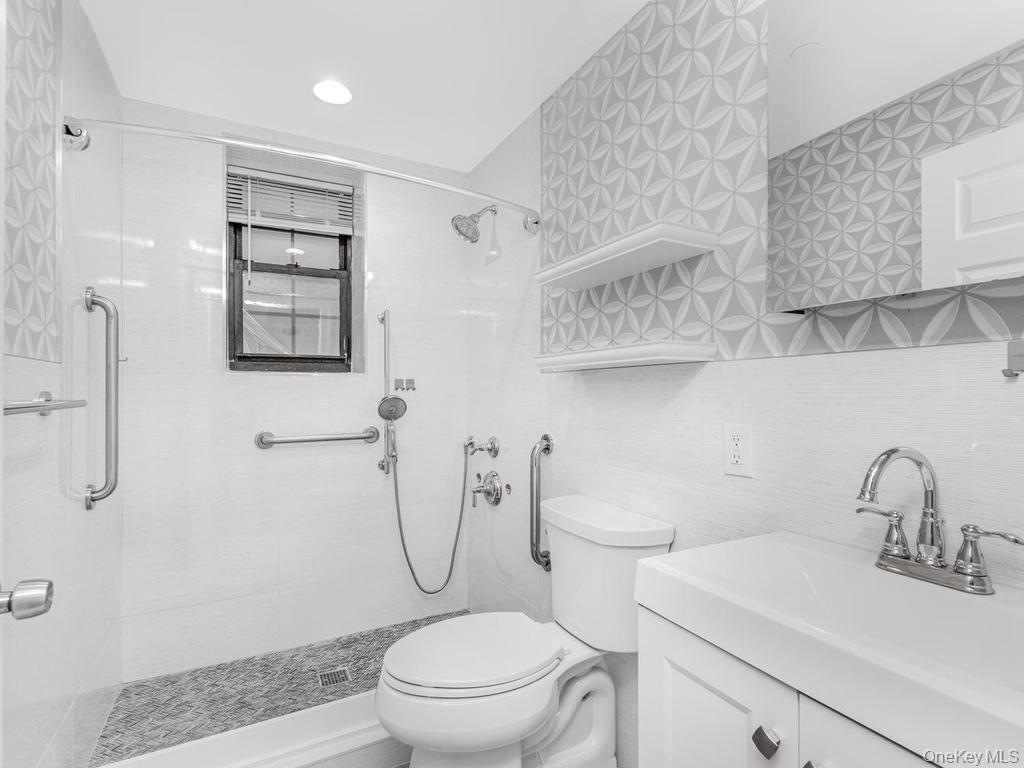 26 Pondfield Road West, Unit F Bronxville, NY 10708 - Photo 11 of 15
