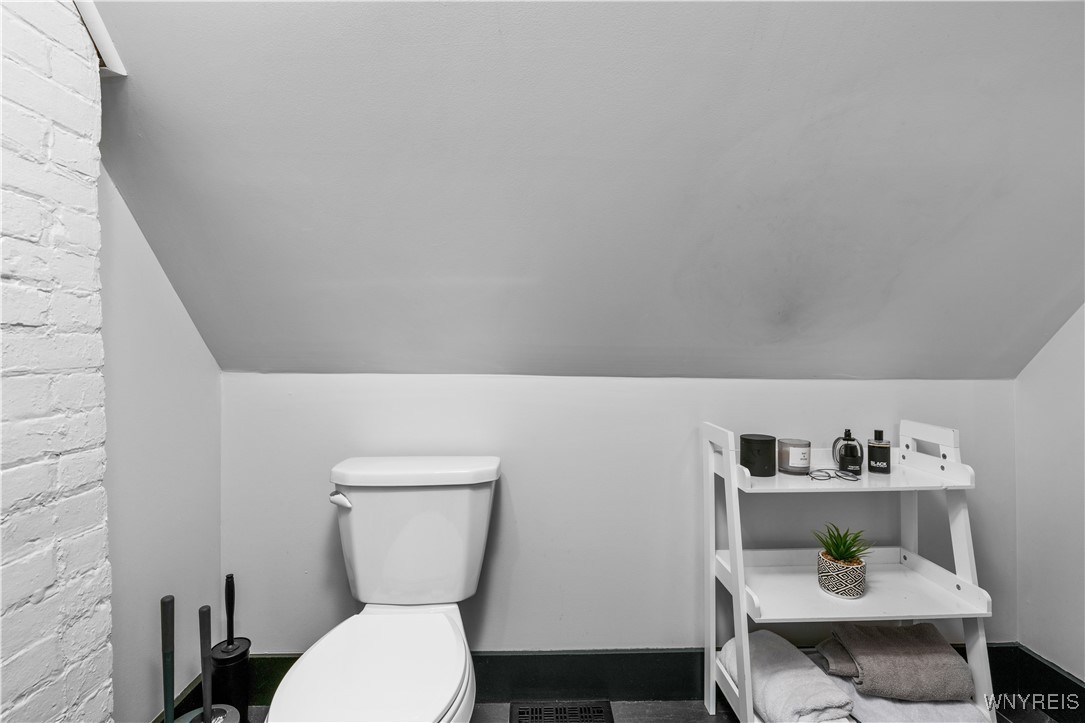 58 Cottage Street, Unit 3 Buffalo, NY 14201 - Photo 13 of 16