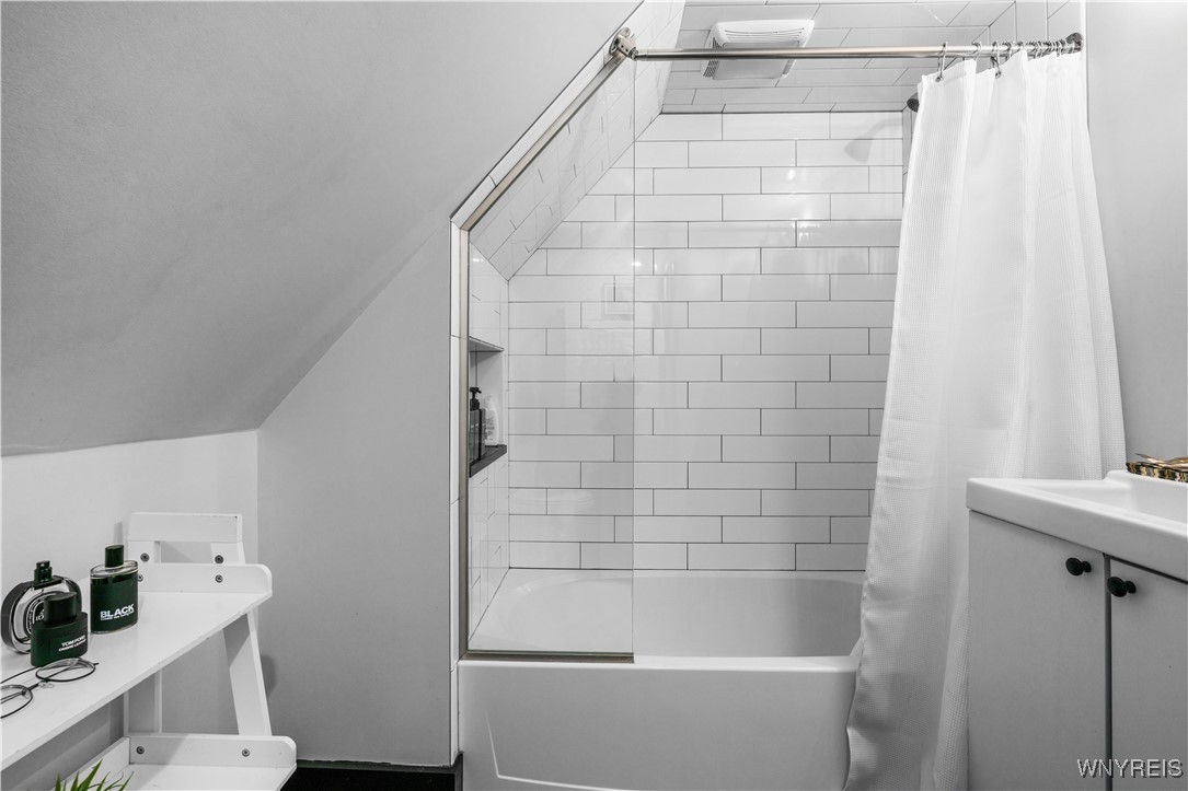 58 Cottage Street, Unit 3 Buffalo, NY 14201 - Photo 14 of 16