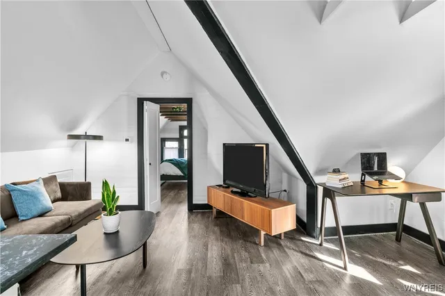 $1,500 | 58 Cottage Street, Unit 3, Buffalo, NY 14201