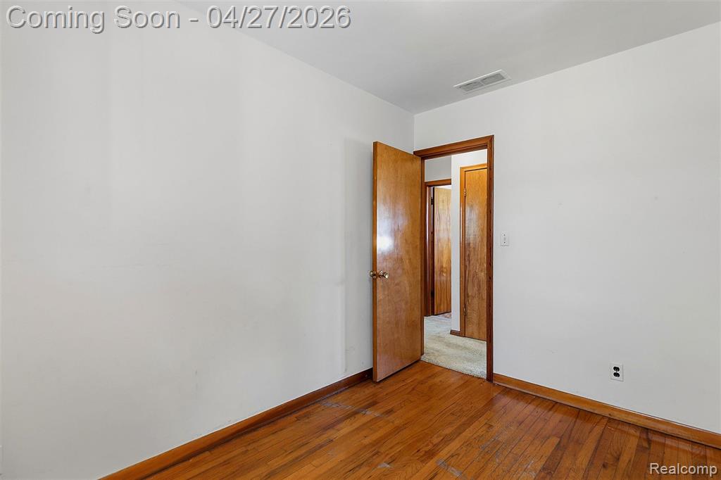 38210 Radde Street Clinton Township, MI 48036 - Photo 18 of 35 Gallery Image 18
