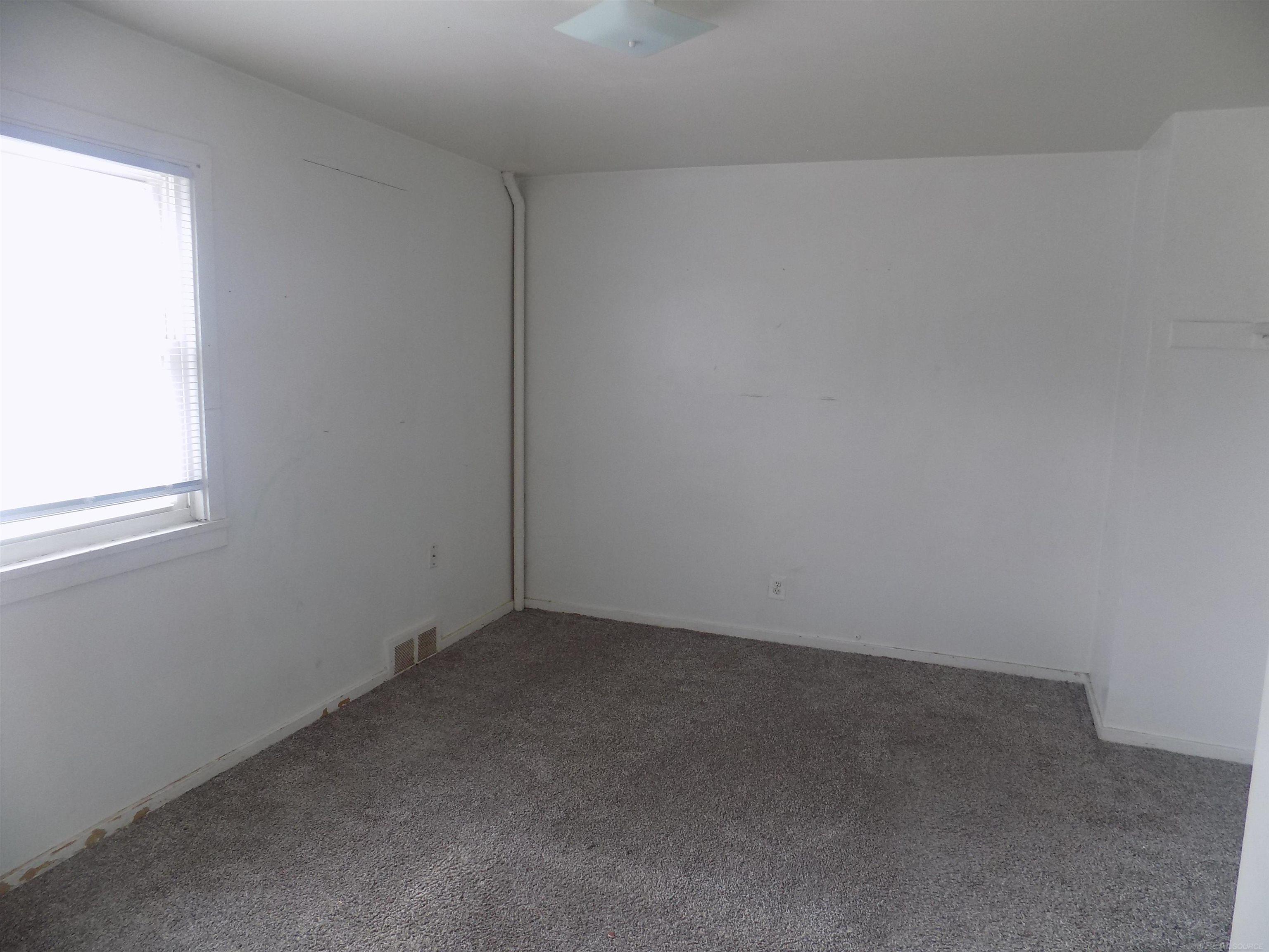 34118 Decatur Court Westland, MI 48186 - Photo 7 of 11