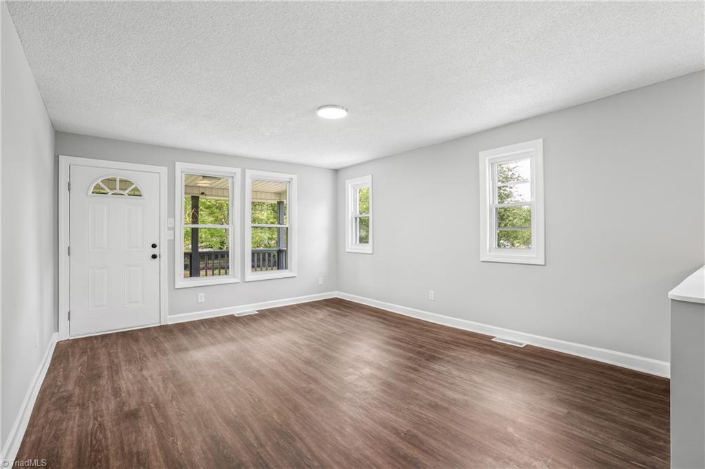 1998 Union Cross Road Winston-Salem, NC 27107 - Photo 7 of 27 Gallery Image 7