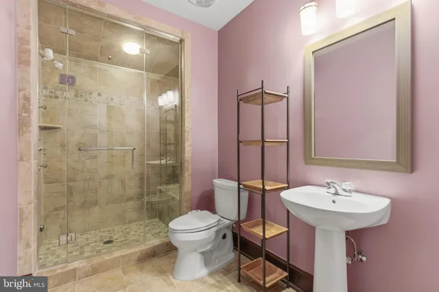 $2,995,000 | 43589 Edison Club Court, Ashburn, VA 20147