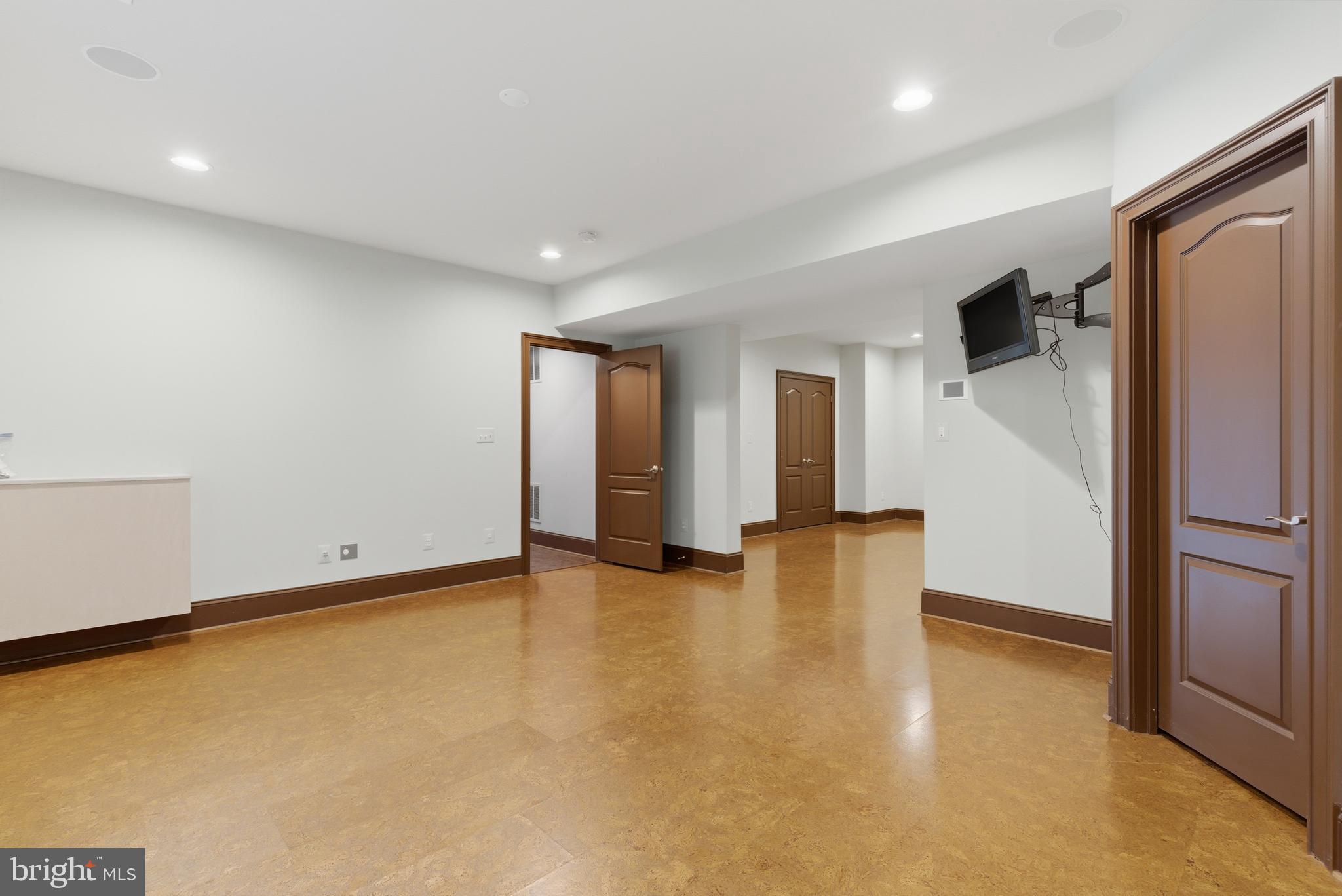 43589 Edison Club Court Ashburn, VA 20147 - Photo 128 of 136