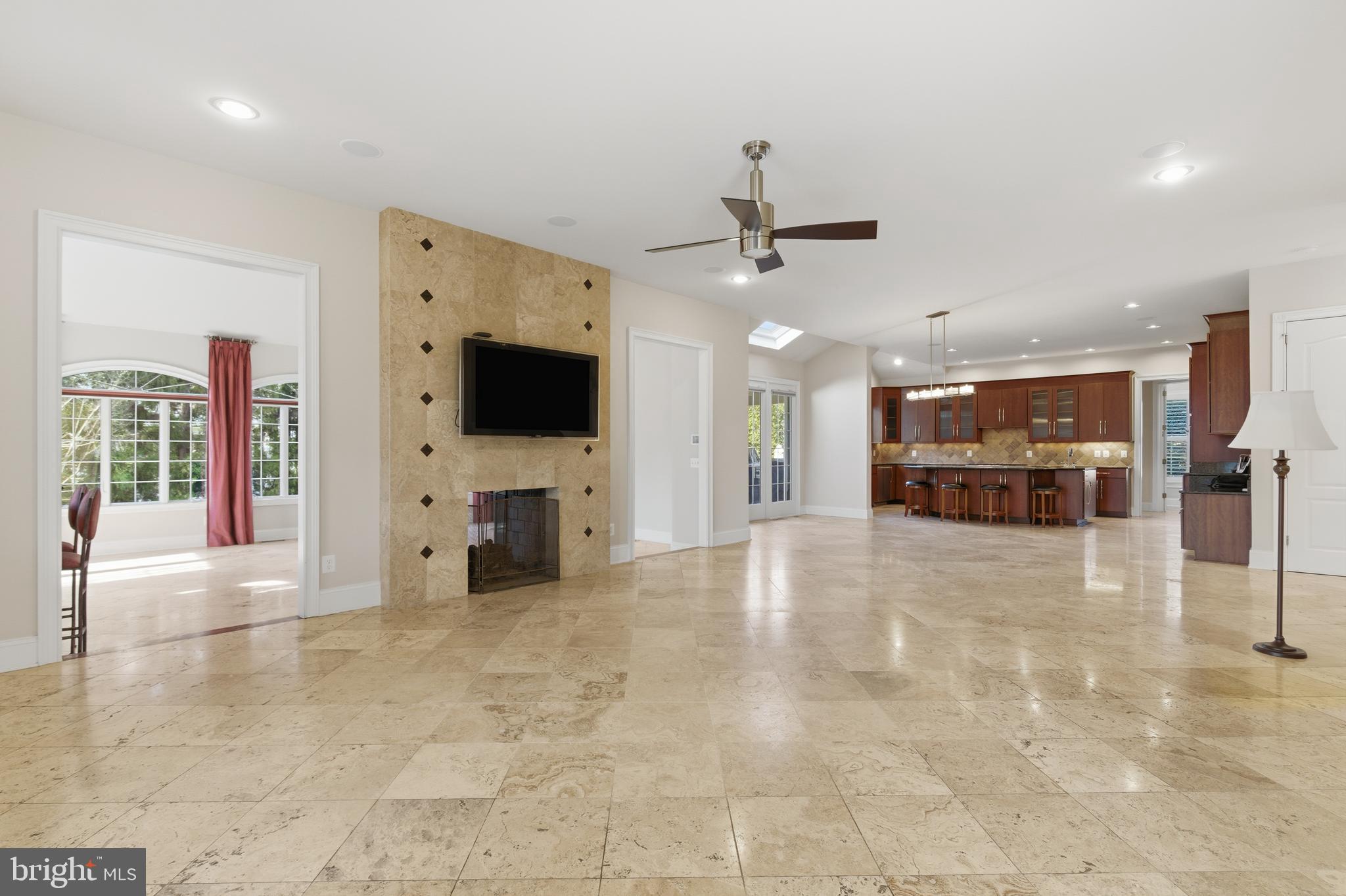 43589 Edison Club Court Ashburn, VA 20147 - Photo 38 of 136