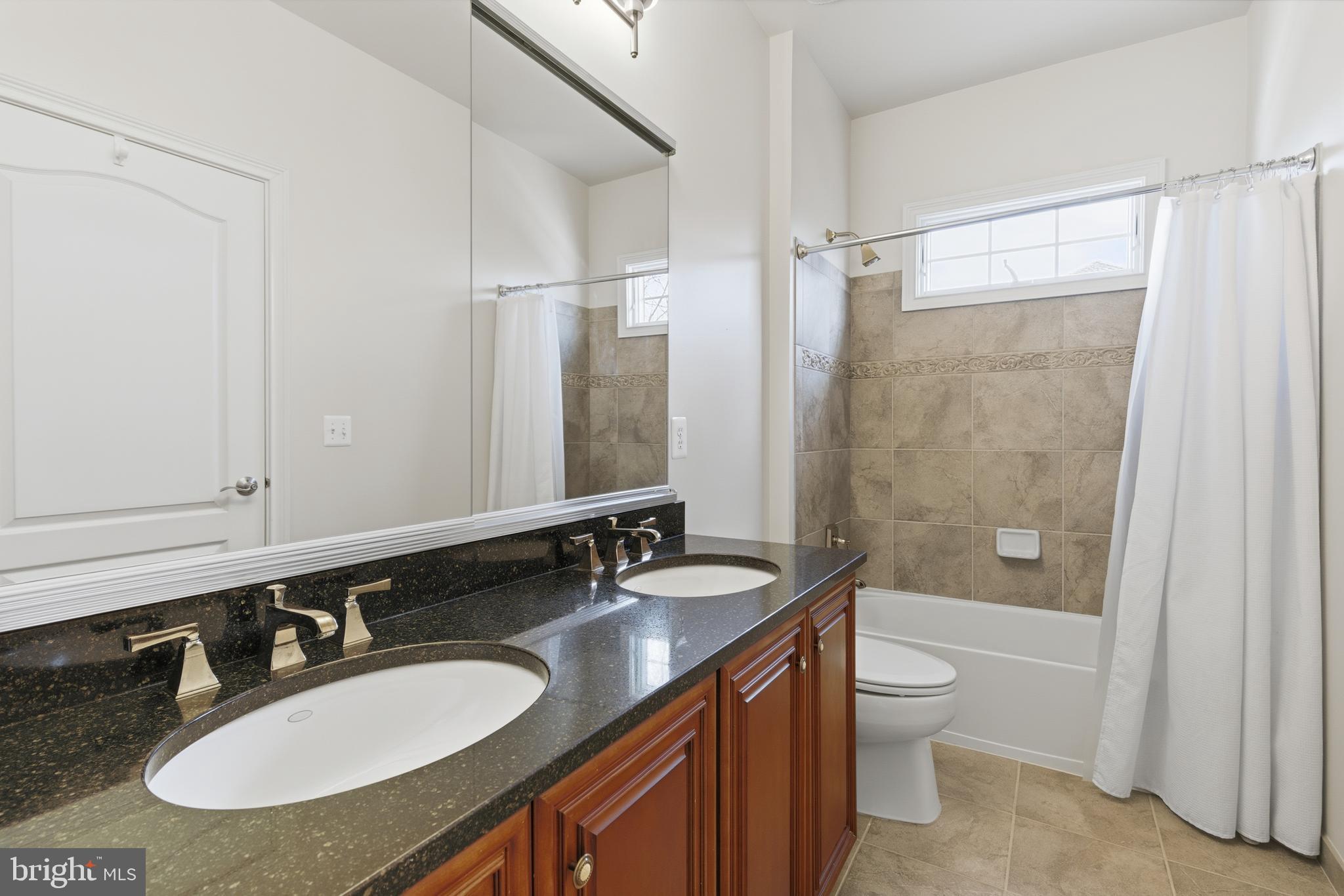 43589 Edison Club Court Ashburn, VA 20147 - Photo 86 of 136