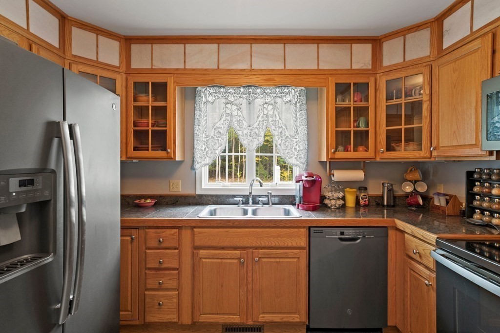 271 W Road Northfield, MA 01360 - Photo 12 of 42 Gallery Image 12