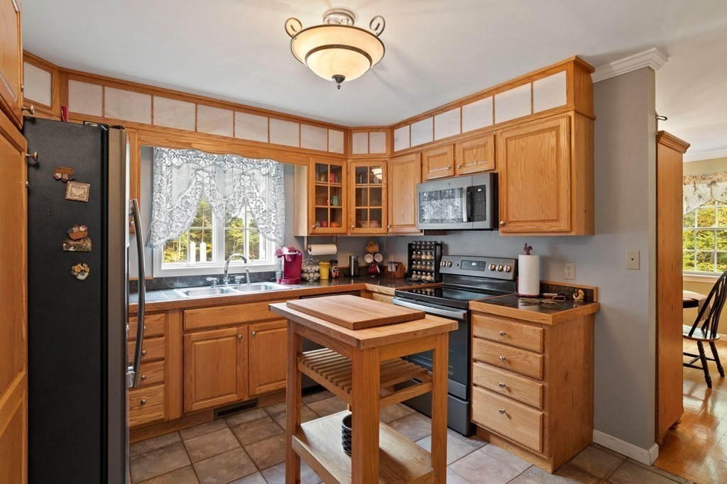 271 W Road Northfield, MA 01360 - Photo 9 of 42 Gallery Image 9