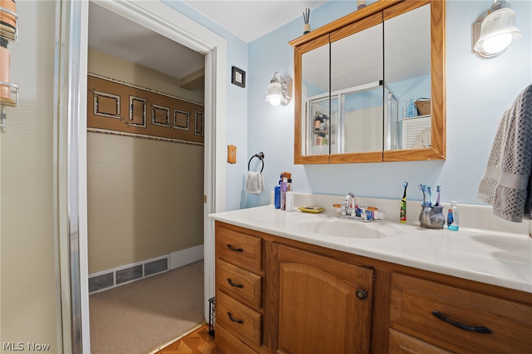 2108 Bennett Road Madison, OH 44057 - Photo 29 of 40