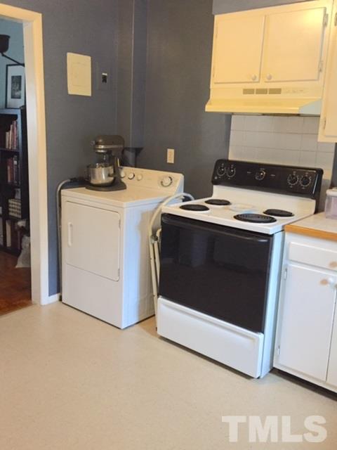 5141 Revere Road, Unit 23 Durham, NC 27713 - Photo 4 of 20 a utility room with dryer and washer