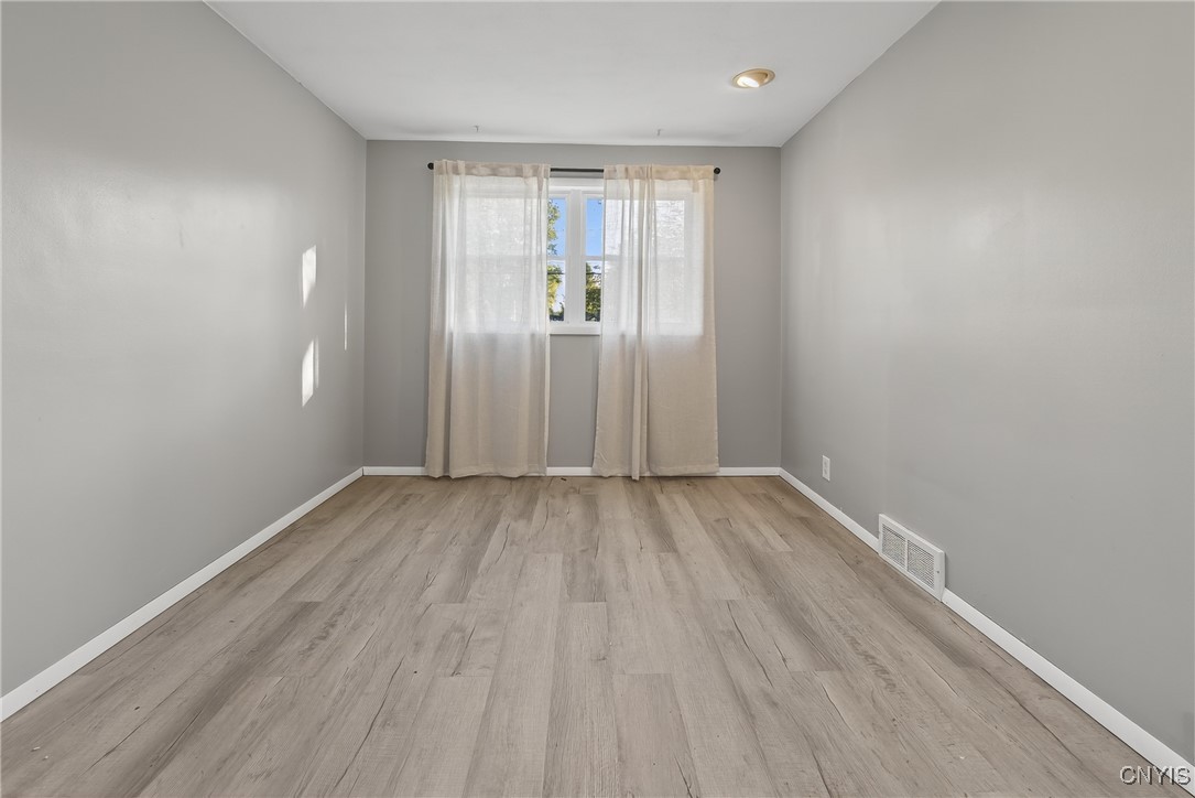 3637 Doyle Road Lysander, NY 13027 - Photo 14 of 29