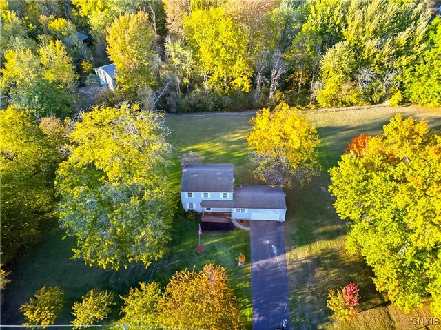 $309,900 | 3637 Doyle Road, Lysander, NY 13027