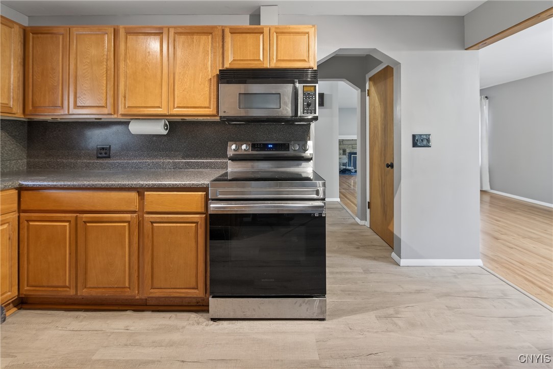 3637 Doyle Road Lysander, NY 13027 - Photo 5 of 29