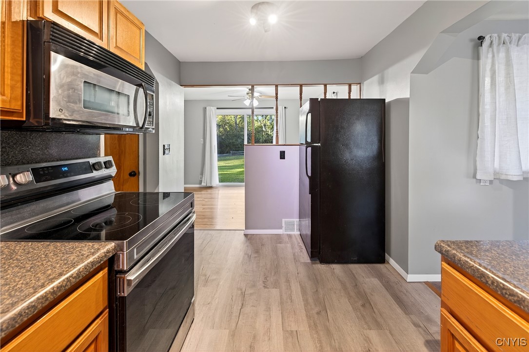 3637 Doyle Road Lysander, NY 13027 - Photo 7 of 29