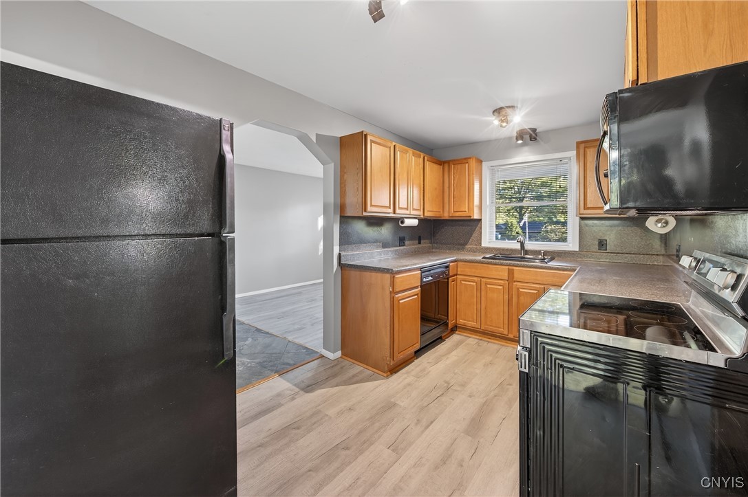 3637 Doyle Road Lysander, NY 13027 - Photo 8 of 29