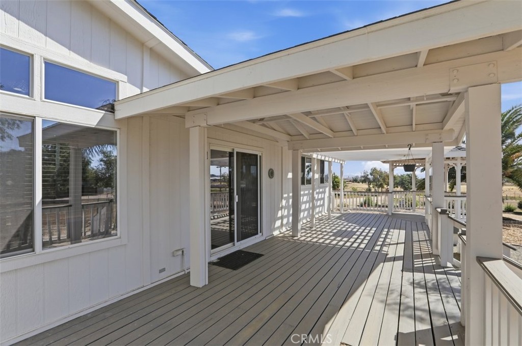 33634 Howard Way Menifee, CA 92584 - Photo 31 of 53 a view of outdoor space