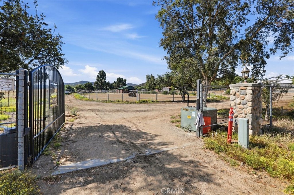33634 Howard Way Menifee, CA 92584 - Photo 4 of 53 a view of park