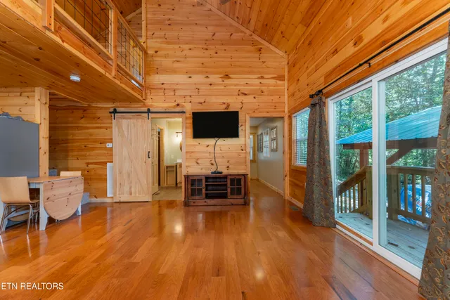 $289,800 | 460 Sassafras Way, Cosby, TN 37722