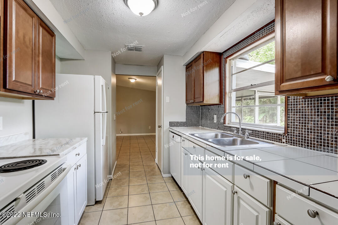 1663 Rhonda Drive Middleburg, FL 32068 - Photo 4 of 24 listing_1