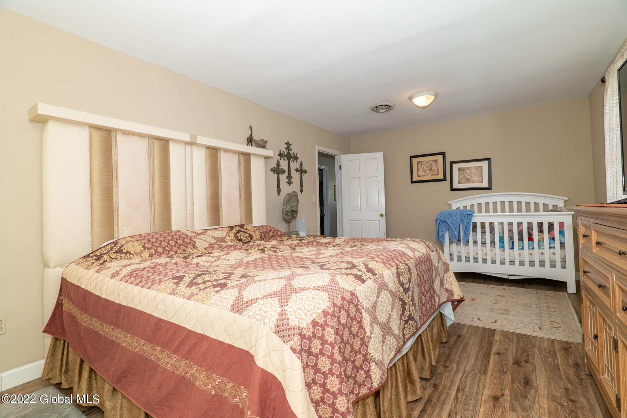 1731 Randolph Road Schenectady, NY 12308 - Photo 27 of 57 28-web-or-mls-1731RandolphRd-28