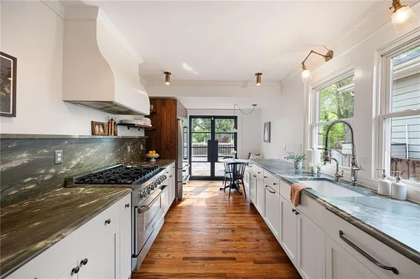 $640,000 | 124 Dahlgren Street Southeast, Atlanta, GA 30317