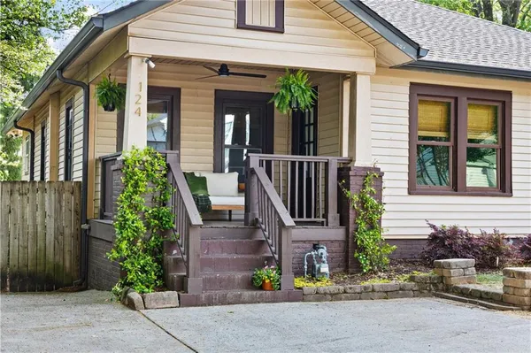 $640,000 | 124 Dahlgren Street Southeast, Atlanta, GA 30317
