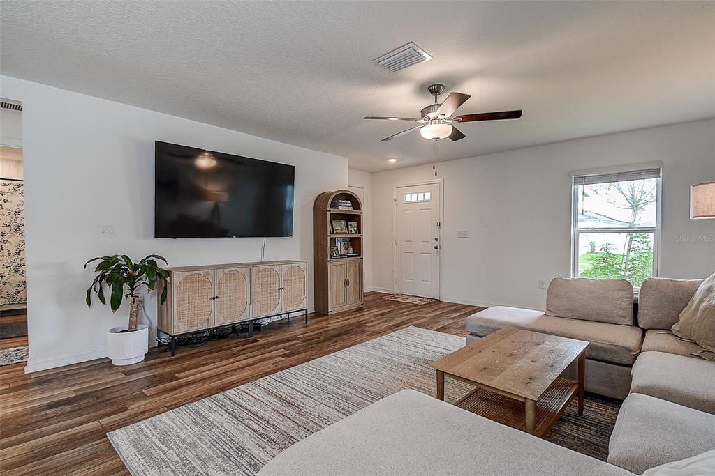 5259 Sailor Road Brooksville, FL 34602 - Photo 8 of 36 Gallery Image 8
