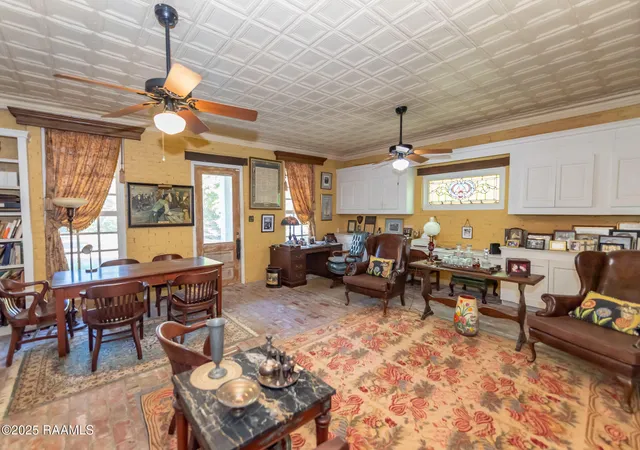 $840,000 | 2782 St Landry Highway, St. Landry, LA 71367